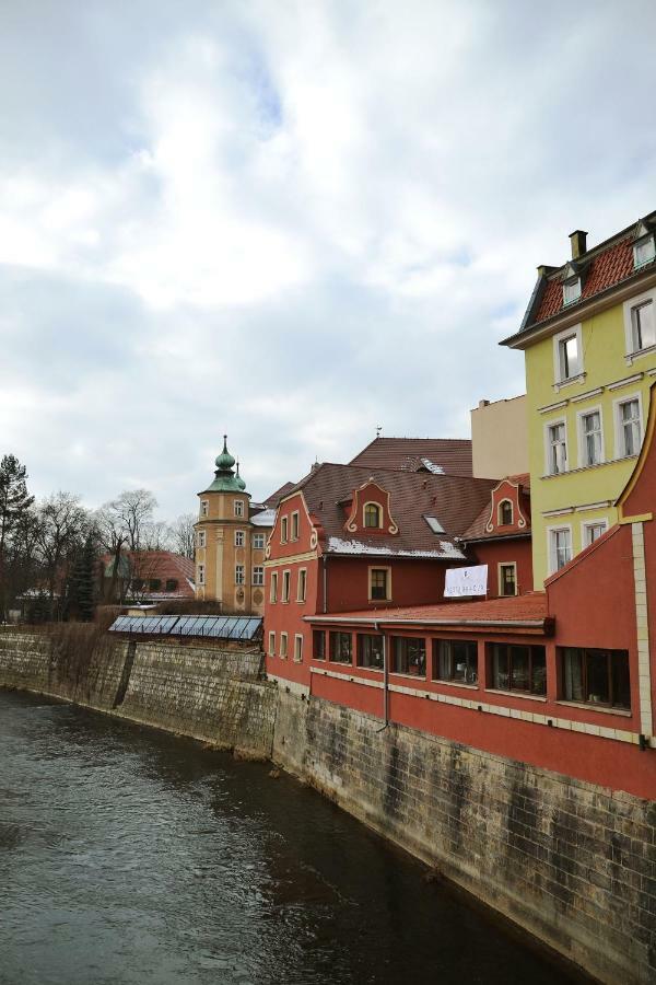 Willa Nad Rzeka Kłodzko Buitenkant foto